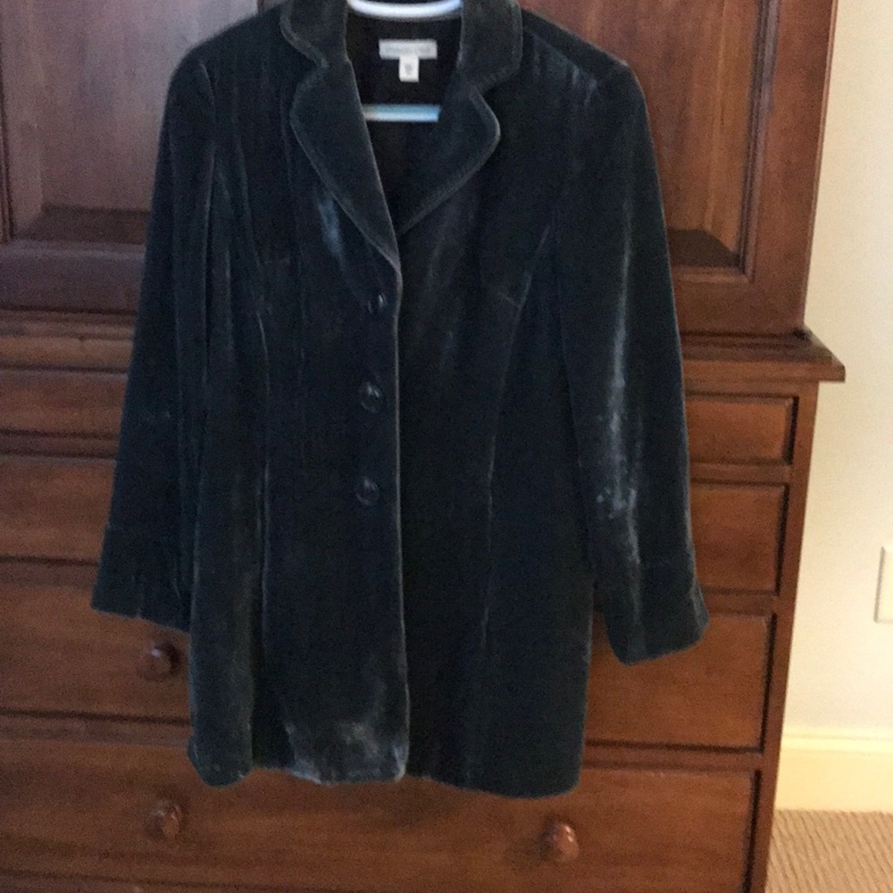 Velvet coat, size PS.
